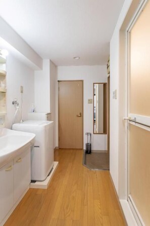 Bathroom - The classic NAGAHORI (Chuo Ward)