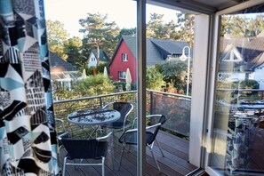 Untagged - House by the dike, mill, 1st floor, 60m² (Prerow)