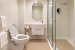 Bathroom - Newly Refurbished 1-Bed Stay in Darwin City (Darwin City)