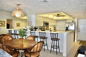 Dining Area - #603 Blue Surf 2/2 Direct Oceanfront Condo on Traffic Free Beach (Daytona Beach Shores)