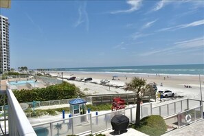 Balcony View North - Captiva 102 - 3 month minimum (Daytona Beach Shores)
