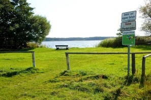 Surroundings [summer] (1-5 km) - Golden Timber Lodge – Exklusives Ferienhaus in Selchow (Selchow)