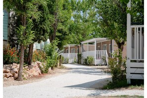 Holiday Park Facilities and Services  - Superior holiday apartment with veranda (PORTO SANT'ELPIDIO)