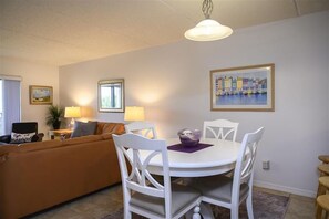 Dining Area - #305 Tide Water Oceanview 2/2 Condo (Ponce Inlet)