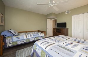 Guest Bedroom - #4511 Towers @ Ponce Inlet 2/2 Oceanfront Condo Traffic Free Beach (Ponce Inlet)
