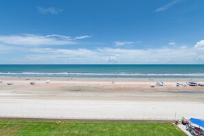 Beach - 501 Sandcastle S. in Ponce Inlet, FL (Ponce Inlet)