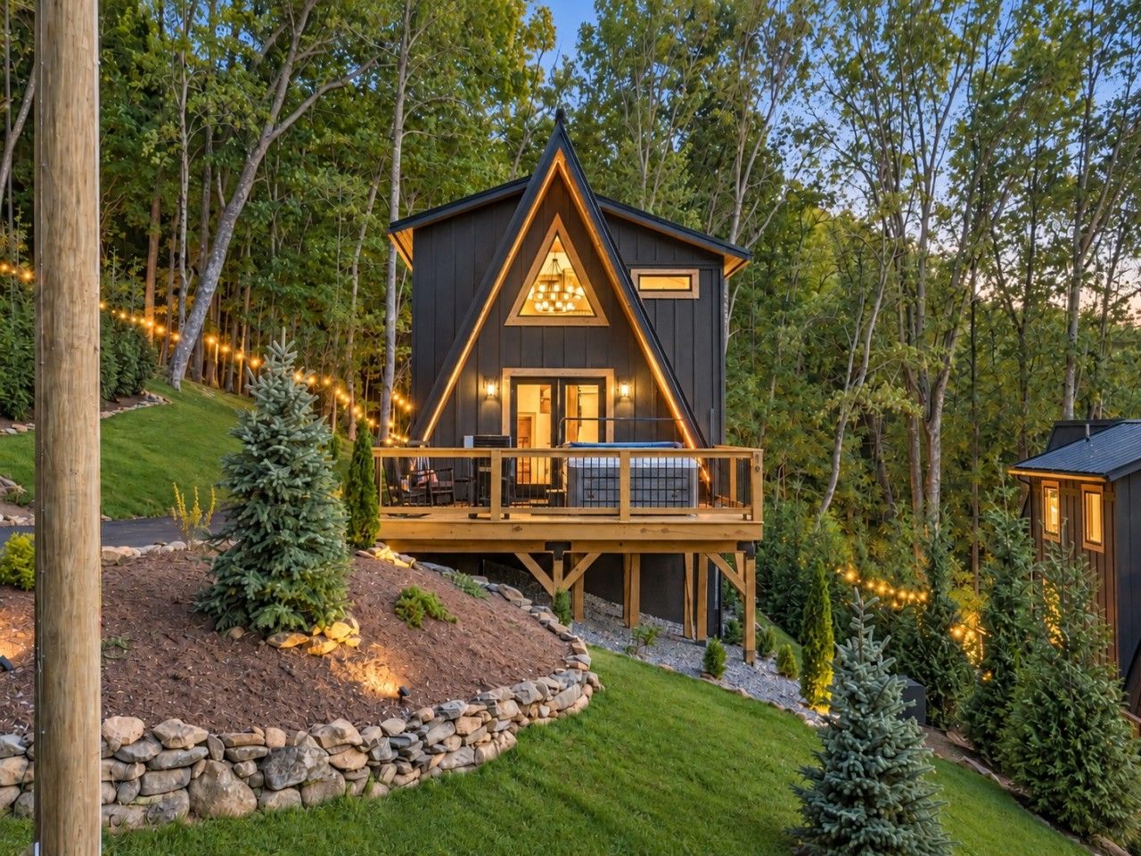 Nature_Aframe_Exterior_Brightened_Airbnb (1)