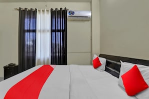 Room - Hotel O New A V Hospitality (Lucknow)