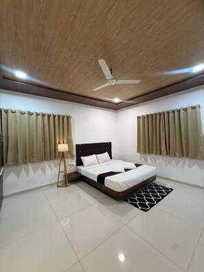 Room - Evergreen Hotel & Stay Mahabaleshwar (Mahabaleshwar)