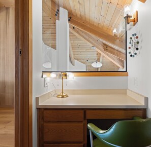 Interior - Oceanhaus, by Vinifera Homes (Sea Ranch)