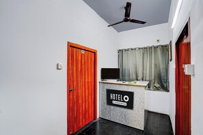 Lobby - Hotel O Vijayawada Bus Terminal (Vijayawada)
