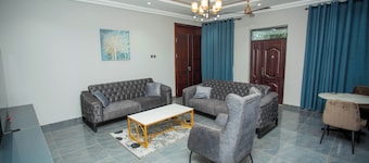 Gateway Lodge Tamale - Where Comfort Finds It's Finest Expression