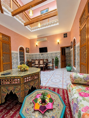 تناول الطعام