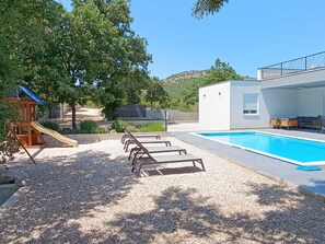 Pool - Vrbo Property (Slivnica Donja)