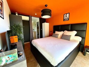 Room - Vrbo Property (Vidauban)
