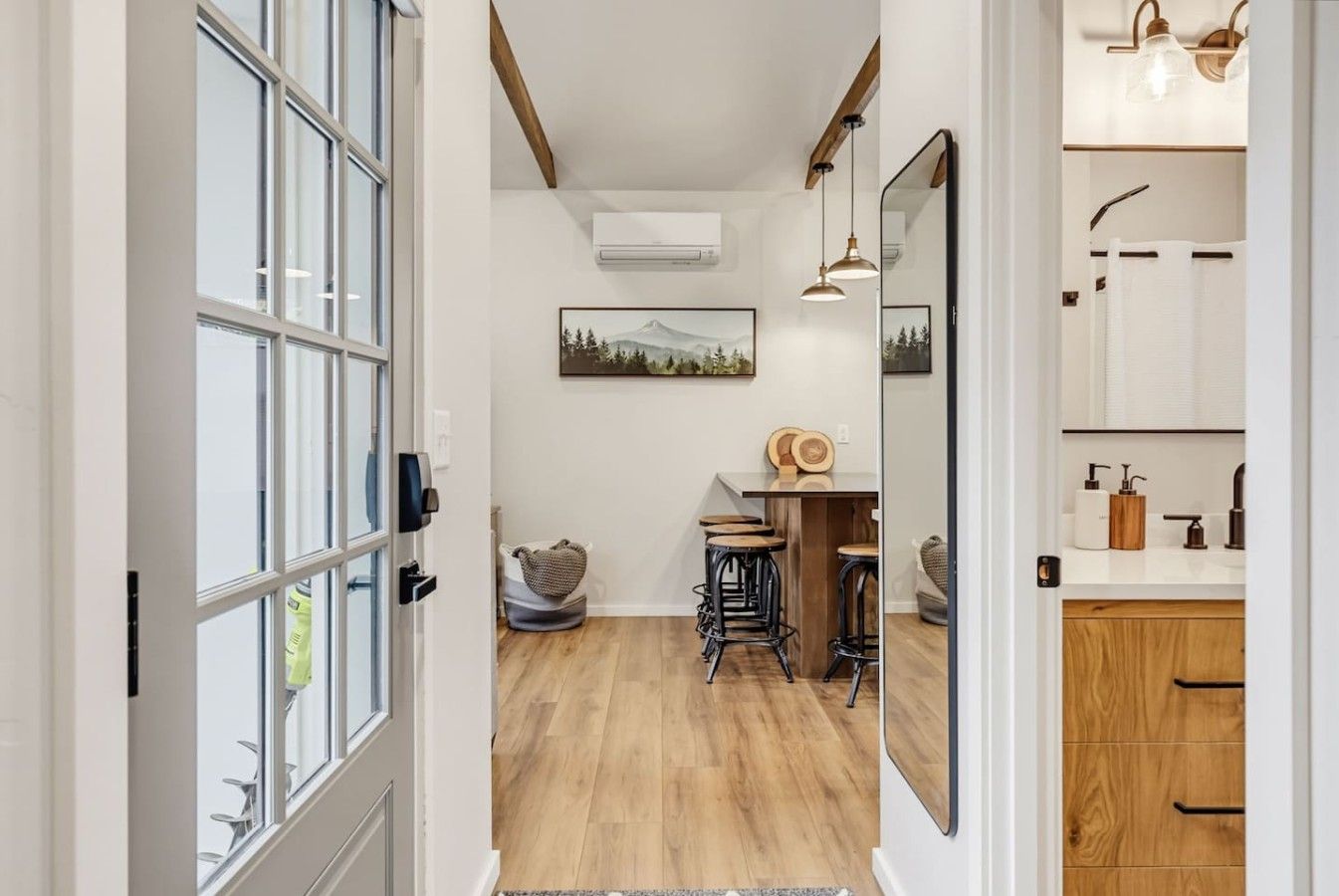 Welcoming entryway. Just one step up into the cottage and easy access to the entire space