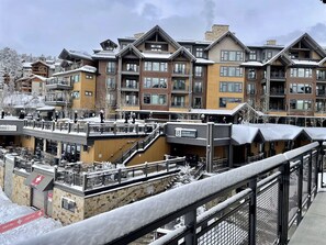 Exterior - Grand CO ski-in/out 3 BR Slopeside Luxury Resort - base of Peak 8 Dec. 12-19 '26 (Breckenridge)