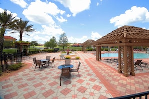 Outdoor dining - Near Disney Private Pool & Harry Potter Room (Kissimmee)