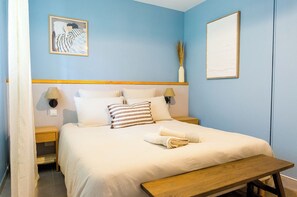 Room - Vrbo Property (Audierne)