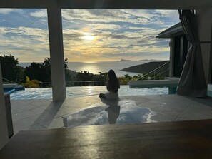 Pool - Stunning Unique Luxury Villa w/ Ocean Views in Bequia (Bequia)