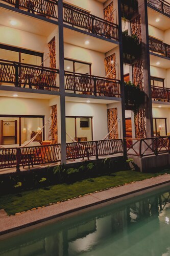 Hotel Almendros Bonfil