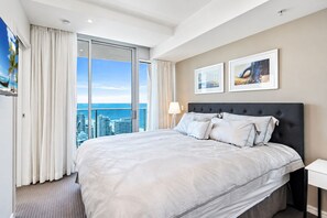 Room - 26 · Entire 2 Bedroom Apt in Hilton Surfers Paradise (Surfers Paradise)