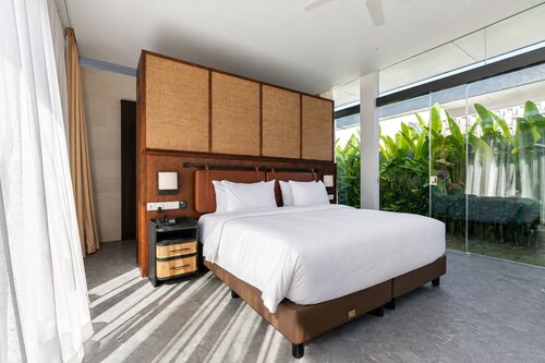 Pronoia Residence - One-Bedroom Villa with Private Pool in Jimbaran