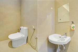 Bathroom - Super Collection O ECIL Crossway (Hyderabad)