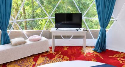 Room-romantic Love Nest Dome Retreat at