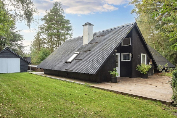 Exterior - 8 person holiday home in Hemmet (Hemmet)