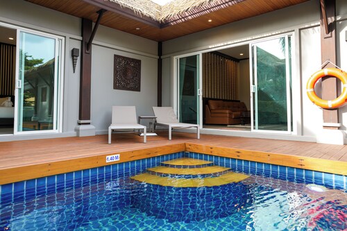 Rawai Private Pool Garden Villa - 2 Bedrooms