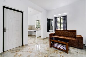 Living area - Hotel O EVA RESIDENCY (Kochi)
