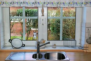 Untagged - Holiday home with 4 bedrooms (Carolinensiel)