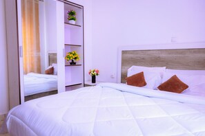 Room - Spacious 7-bedroom apartment in beautiful Kigali with fitness room (Kigali)