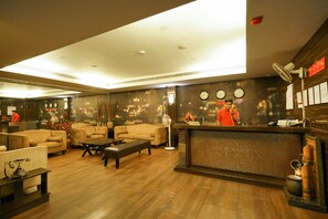 Lobby - Townhouse  Mookkannoor Tourist Home (Kochi)