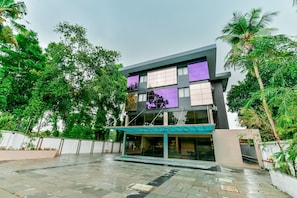 Ngoại thất