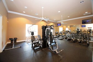 Fitness facility - Prime Location Bella Vida Pool Retreat Near Disney (Kissimmee)