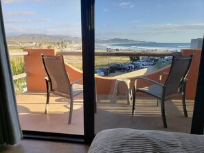 Bed View - Cerritos Surf View (El Pescadero)
