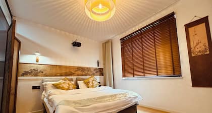Cloud Realm Luoyang City Centre Suite