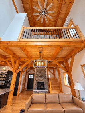 Living area - The Bear Lair - timber frame lake retreat in Wildwood’s private 740ac. community (Tolland)