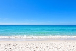 Beach - Coastal Modern One-Bedroom Apartment (St. Pete Beach)