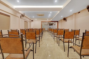 Khu phòng họp