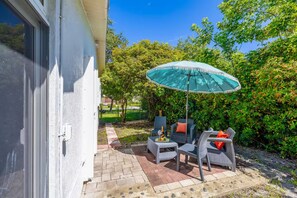 Terrace/patio - Family Retreat /Heated Pool/Billard/FirePit 12pp (Hollywood)