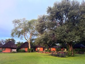 Exterior - Mohlabetsi Safari Lodge (Hoedspruit)
