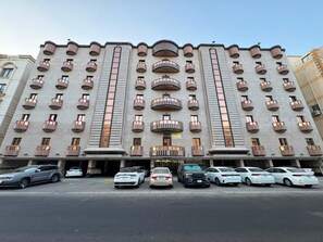 Exterior - Majed Studio (Jeddah)