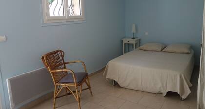 Room for 2 people in Les Issambres, near La Gaillarde Beach