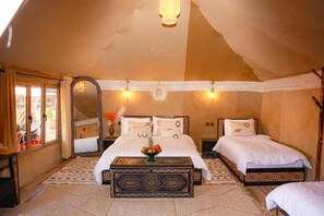 Room - Young Luxury Camp (Merzouga)