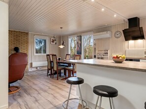 Kitchen / Dining Room - "Ømunde" - 2.5km from the sea by Interhome (Blokhus)