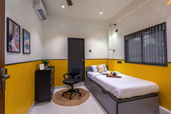 Room - Coliwo Un Hostel - Viman Nagar (Pune)