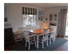 Dining - Holiday Home in Borgsum With Terrace (Borgsum)